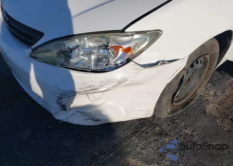 2004 Toyota Camry Le from USA, damaged, VIN 4T1BE32K24U356194